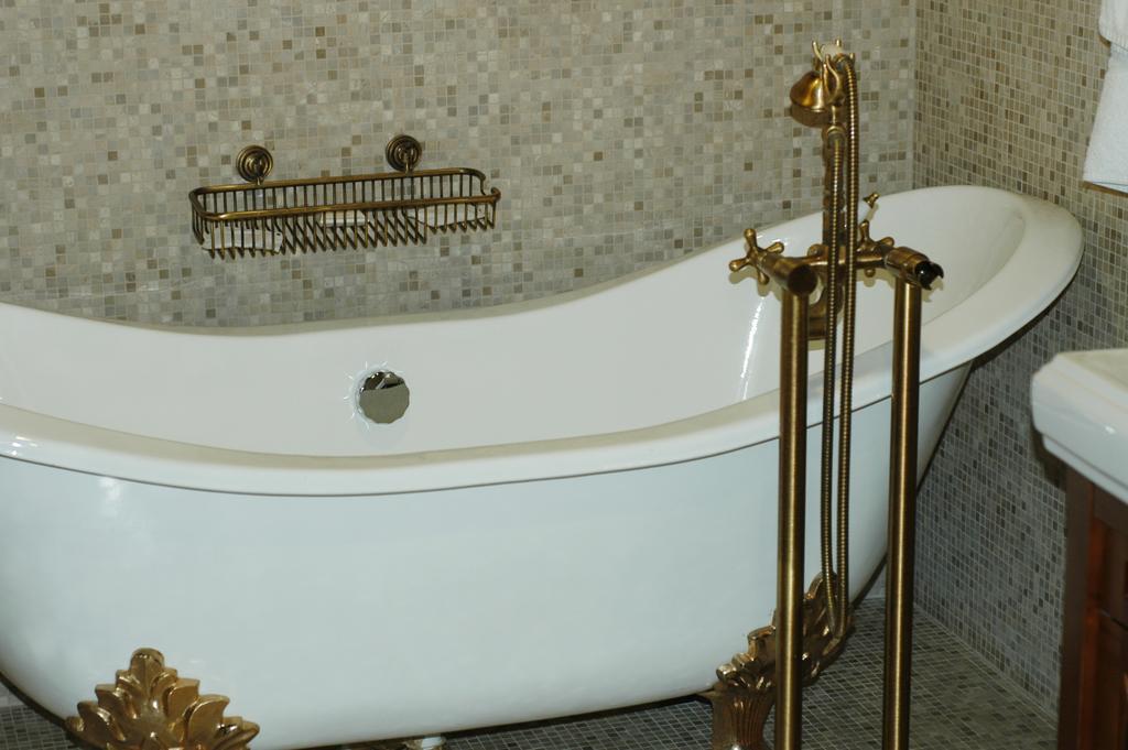 מירגורוד Gogol Hotel מראה חיצוני תמונה